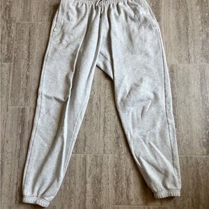 Under Armour Gray Jogger Sweatpants Elastic Waistband